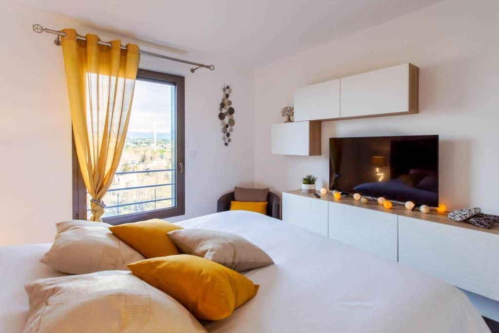 Apartament A7- 2 Bdr Sea & Mountain View - Ac, Parking, Pool & Terrace Antibes Zewnętrze zdjęcie