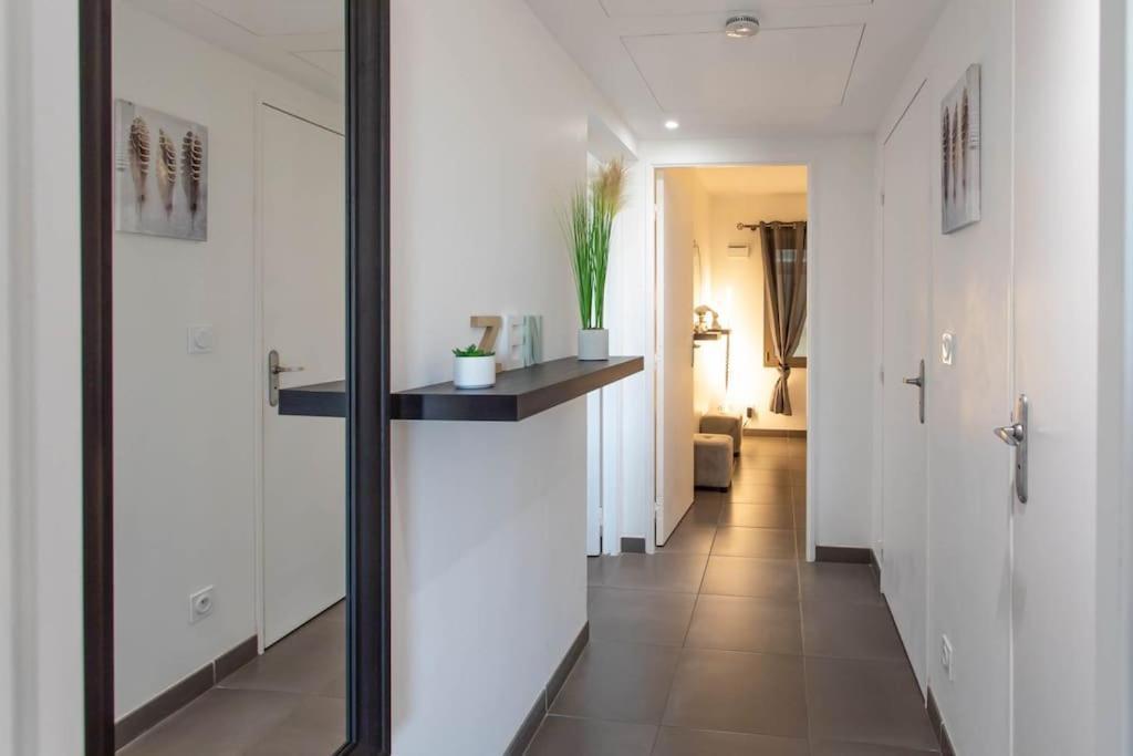 Apartament A7- 2 Bdr Sea & Mountain View - Ac, Parking, Pool & Terrace Antibes Zewnętrze zdjęcie